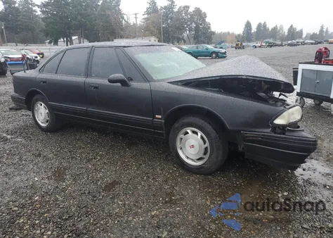 1994 Oldsmobile 88 Royale z USA, uszkodzony, nr VIN 1G3HN52L4R4809631
